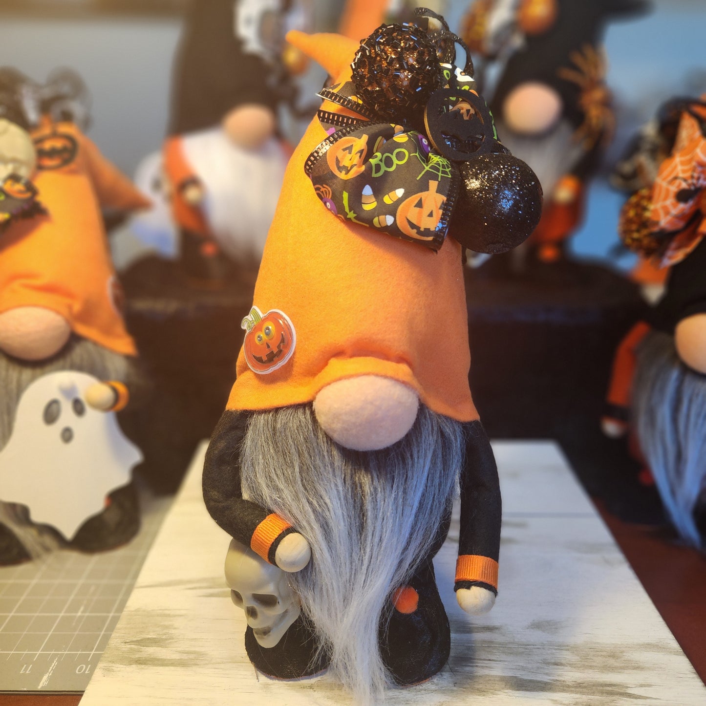 HALLOWEEN Gnomes